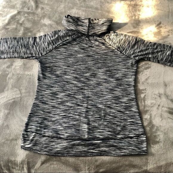 ANDREW Marc performance lined fleece sweater size Small - Picture 2 of 3